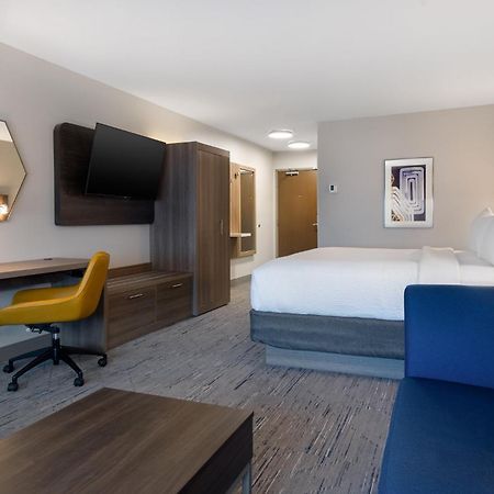 Holiday Inn Express & Suites Oscoda By Ihg Dış mekan fotoğraf
