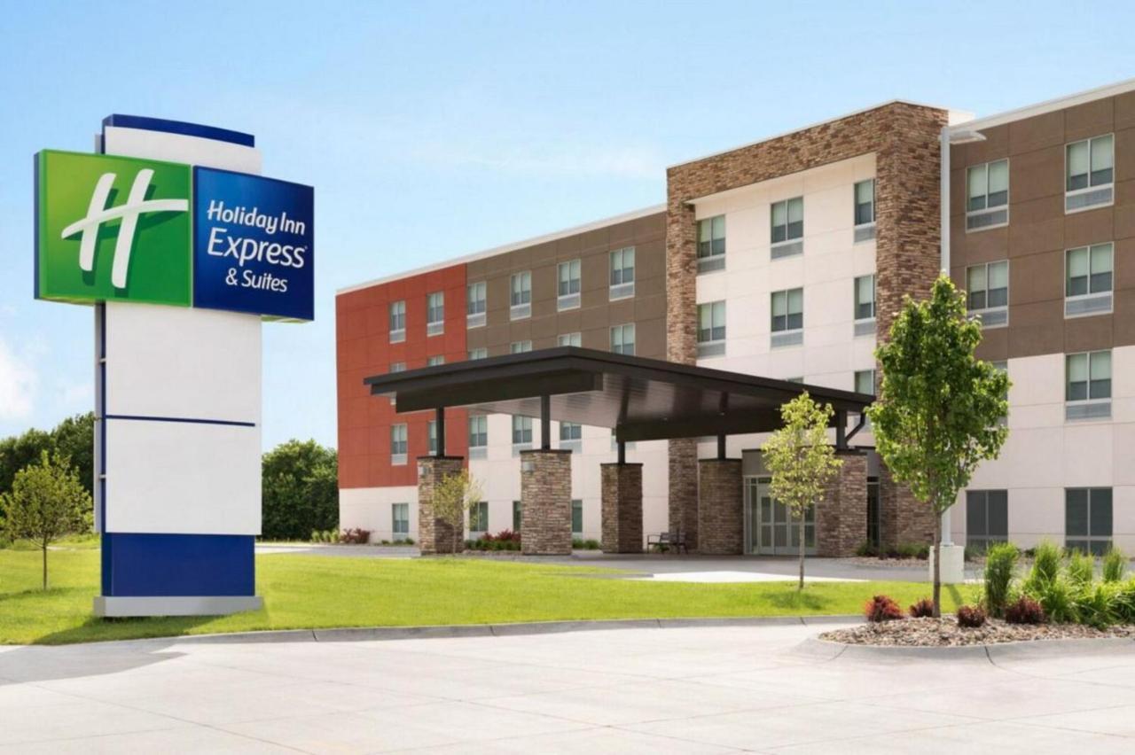 Holiday Inn Express & Suites Oscoda By Ihg Dış mekan fotoğraf