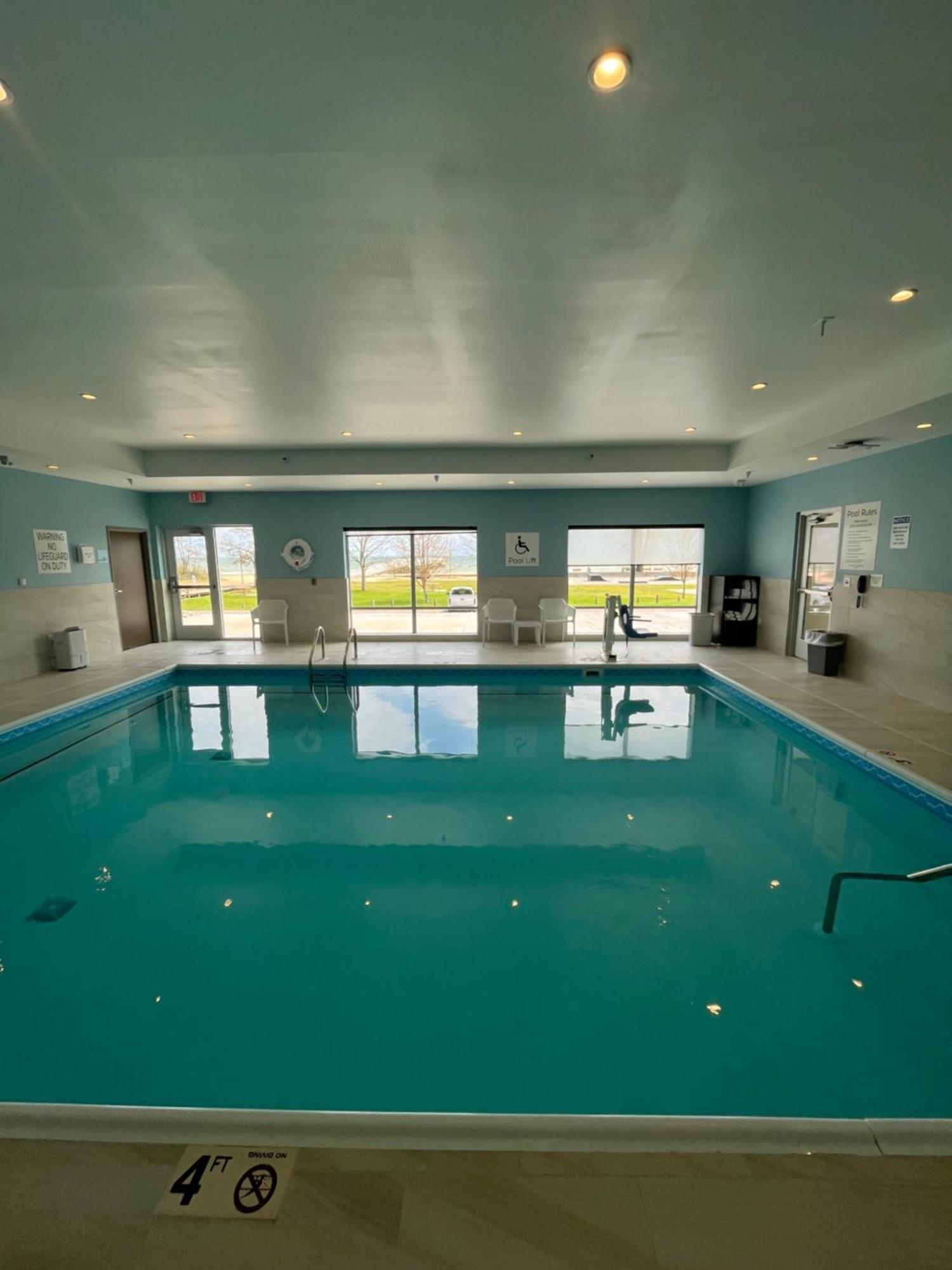 Holiday Inn Express & Suites Oscoda By Ihg Dış mekan fotoğraf