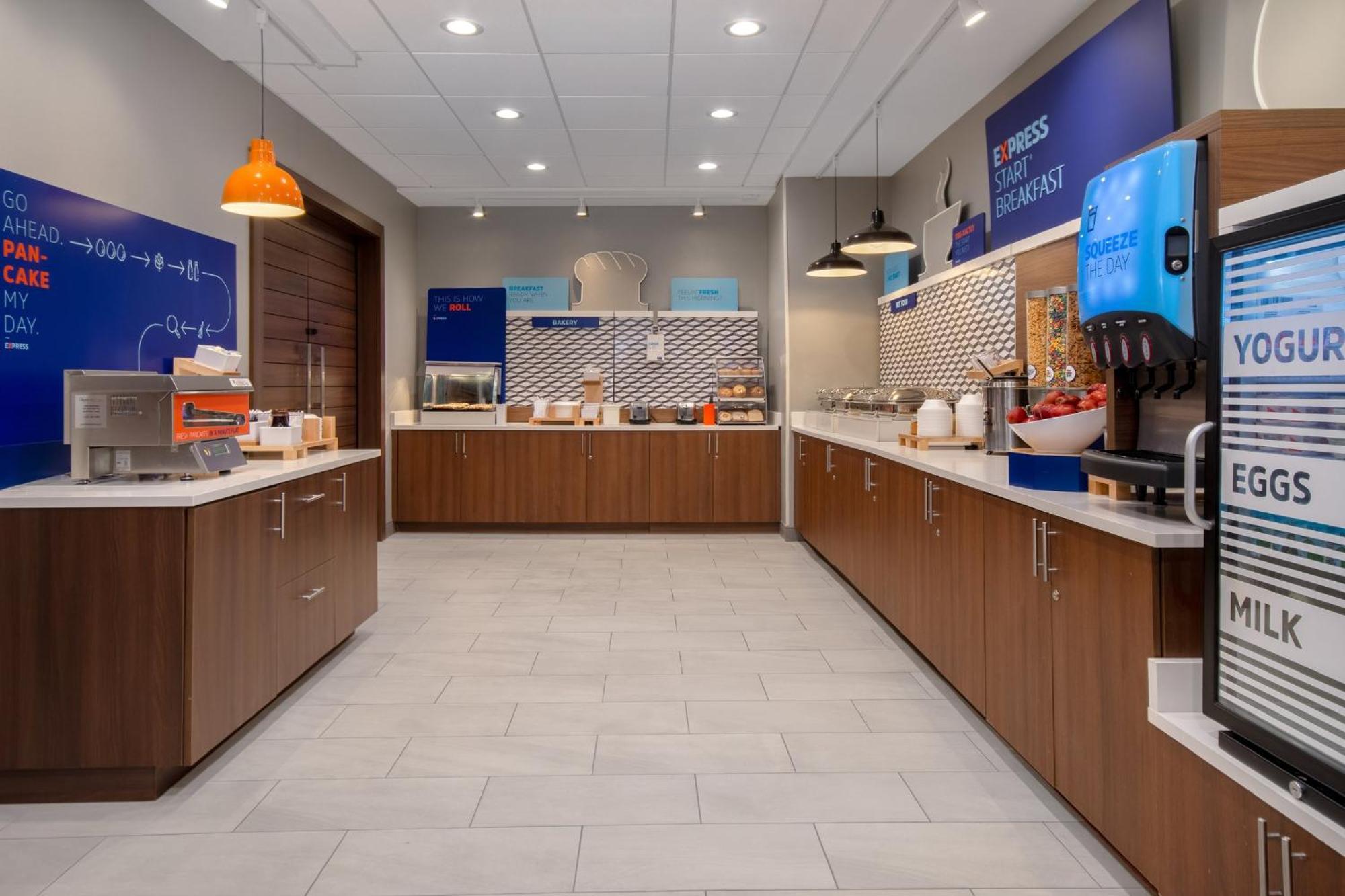 Holiday Inn Express & Suites Oscoda By Ihg Dış mekan fotoğraf
