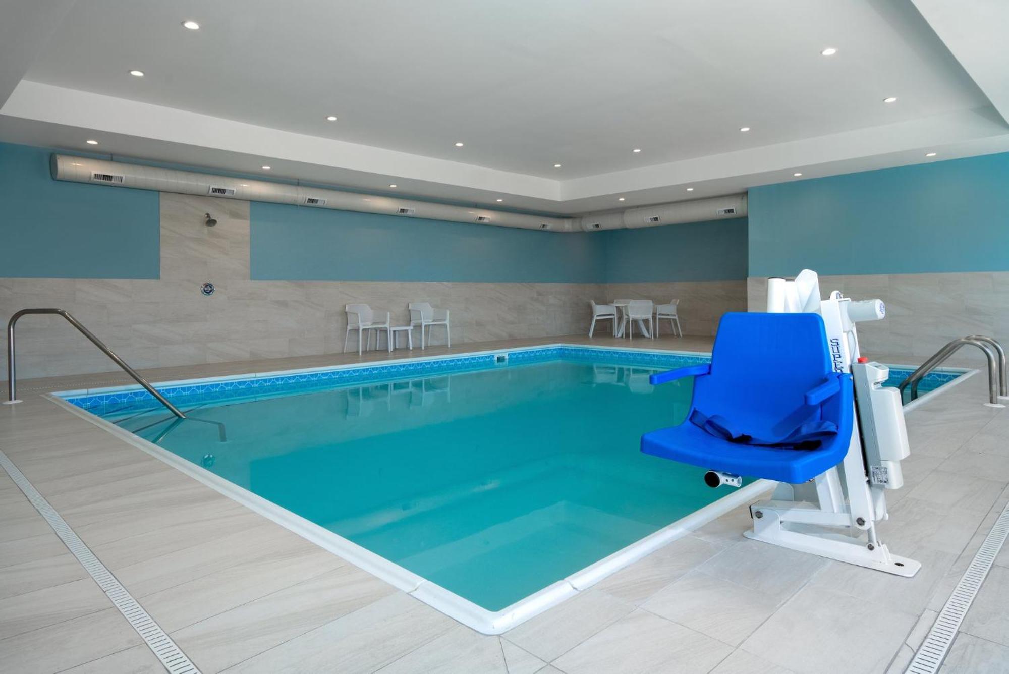 Holiday Inn Express & Suites Oscoda By Ihg Dış mekan fotoğraf