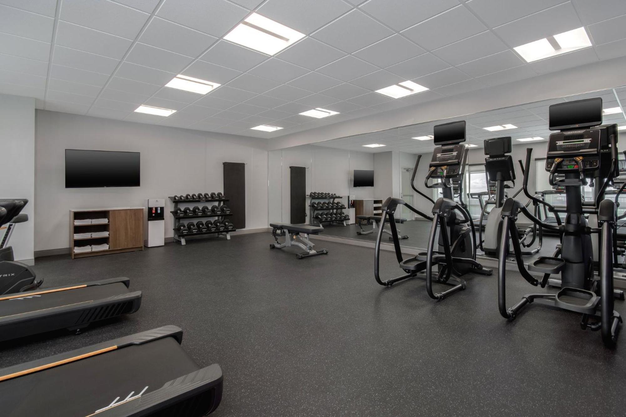 Holiday Inn Express & Suites Oscoda By Ihg Dış mekan fotoğraf